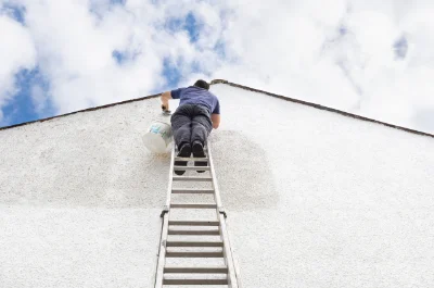 Peinture extérieure à Champfleur — façades et ravalement